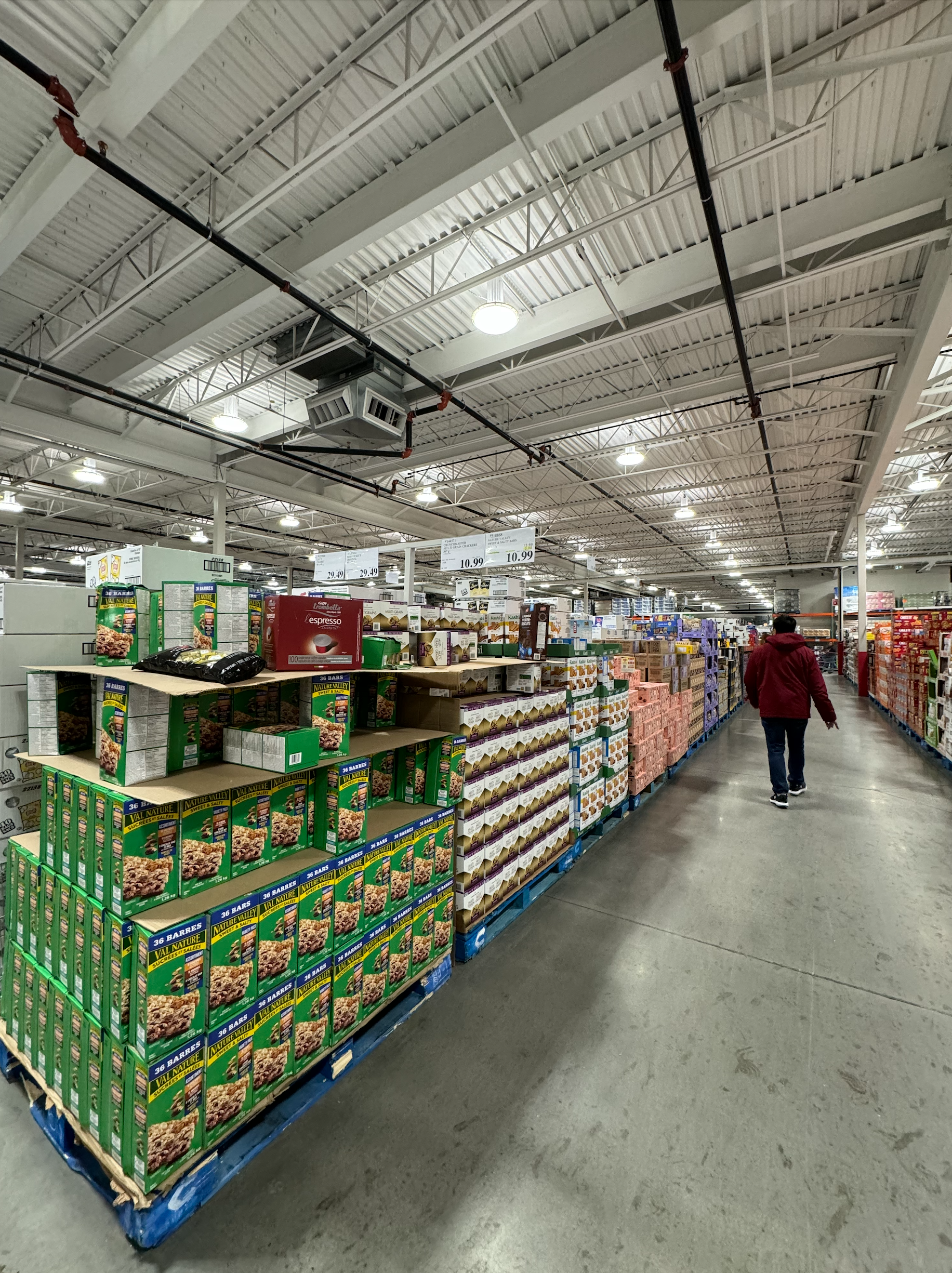 Costco, snacks, food, shelf, package placement