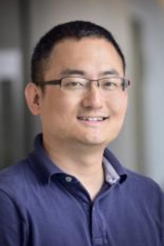 A photo of professor Qiang Sun