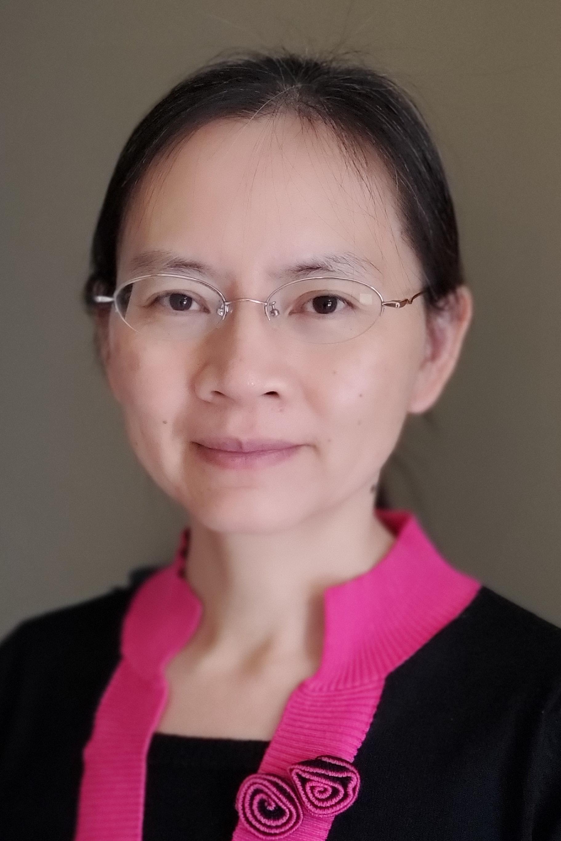 A photo of professor Yiqing (Irene) Huang.
