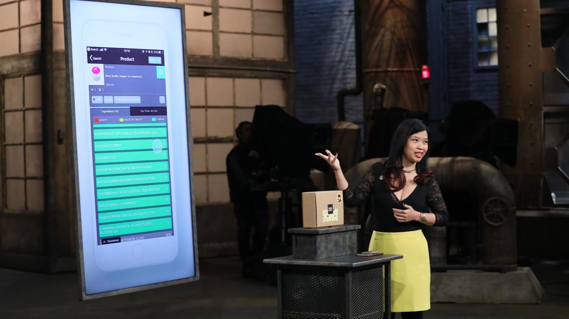 Lily Tse pitches her app on Dragons&#039; Den