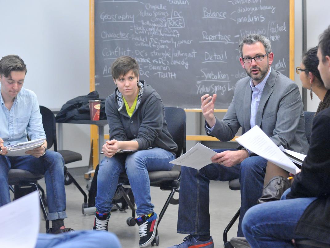 Andrew Westoll sharing with creative writing group at U of T Scarborough. (Photo by Ken Jones)