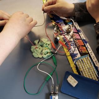 Students learn about electricity